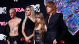Виктория де Анджелис от Maneskin на живо в София
