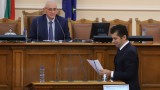 Кирил Петков призова за обединение срещу майбасите по разбитите пътища на България