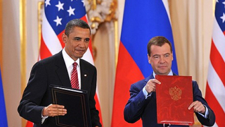 Обама и Медведев единни срещу Иран