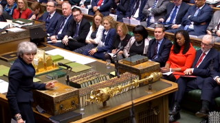 Премиерът на Великобритания Тереза Мей е предупредена че евентуален съюз