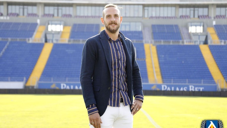 Последните две нови попълнения на Левски - Стивън Петков и