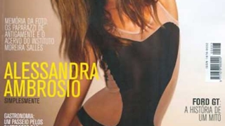 Алесандра Амброзио със секси фотосесия за Vouge (галерия)