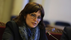 Сербезова ще съди Хинков за "внушения" за недостига на лекарства