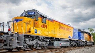 Американската железопътна компания Union Pacific обяви че ще погълне своя