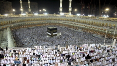 Хиляди мюсюлмани се събраха в Мека за първия хадж, след пандемията от COVID-19