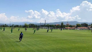 Първа загуба в контролите от лятната си подготовка записа футболният