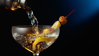 Колкото и различни рецепти за коктейли да са измислени досега