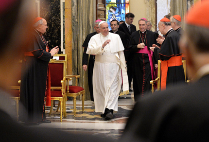 Папа Франциск критикува бюрокрацията във Ватикана 