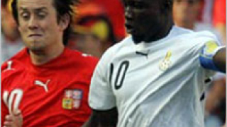 Стефан Апиа премина в Портсмут