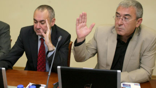 Велчев бърза с избора за шеф на Националното следствие