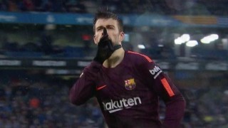 Феновете на Еспаньол освиркваха защитника на Барселона Жерар Пике при