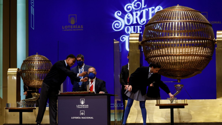 Награди за 2,4 млрд. евро ще раздаде традиционната испанска лотария