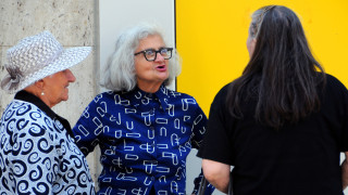 Пенсиите на хиляди пенсионери са били запорирани заради дългове Това става