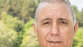 Легендата на световния футбол Христо Стоичков честити националния празник на