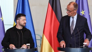 Германският канцлер Фридрих Мерц призова украинския президент Володимир Зеленски да