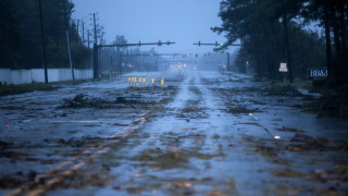 Флорънс взе 15 жертви в САЩ 