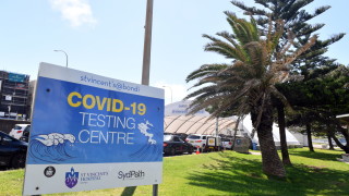 Лаборатория в Австралия погрешно обяви за "отрицателни" 400 заразени с COVID 