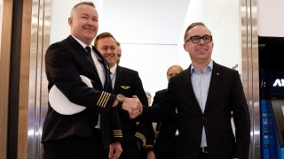 Австралийският авиопревозвач Qantas извърши най продължителния полет в света без междинно