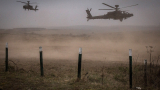 САЩ хвърлят хеликоптери „Апачи” в битката за Мосул