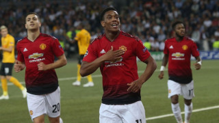 Феновете на Манчестър Юнайтед очакват с нетърпение днесшното домакинство на