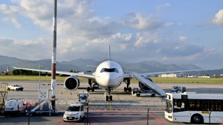 До 2200 самолета прелитат в небето на България на всеки 24 часа