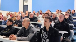 Димитър Бербатов и Мартин Петров посетиха курс за подновяване на