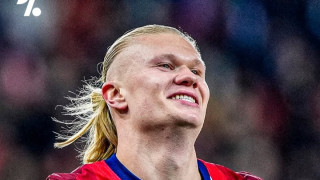 Головете на Ерлинг Халанд при победата на Норвегия с 4 1