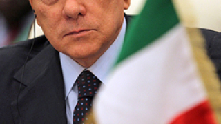 Без мен Италия потъва, заплаши Берлускони 