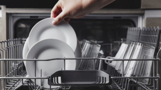 Безспорно съдомиялната машина е удобен уред и пръв помощник в