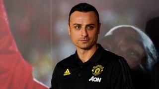 В интервю пред английския футболен журналист и коментатор Стив Бауър