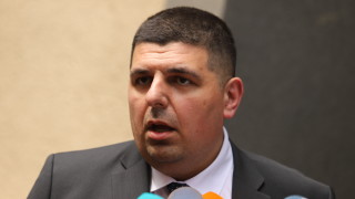 Демократична България вижда решение за кабинет във втория мандат който