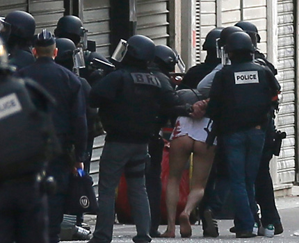 Арестуваха мъж от "Сен Дени", подслонил терористи в един от щурмуваните апартаменти