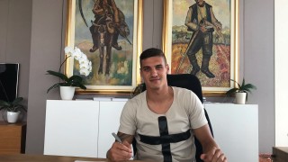 Нападателят Кирил Десподов удължи договора си с ЦСКА до 2022