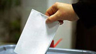 13 чужденци гласуват в Търново на евроизборите 