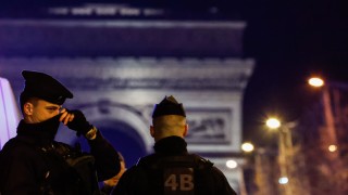 Еврейско начално училище в източната част на Париж беше поругано