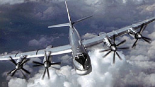 Руски бомбардировач паникьоса японските ВВС