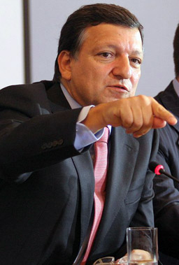 Над €700 хил. похарчил Барозу за пътувания през 2009-а