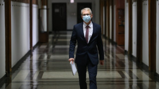 Щадящите тестове за малките ученици ще бъдат в сила докато