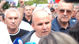 Илхан Кючюк пита от Тюркян чешма къде е Пеевски