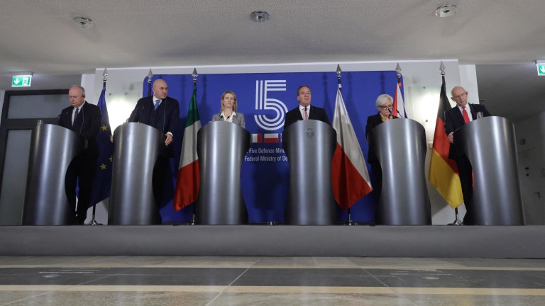 Изображение 740753