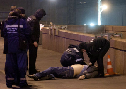 Двама задържани за убийството на Немцов