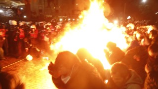 Антиправителствен протест се проведе пред офиса на премиера Еди Рама