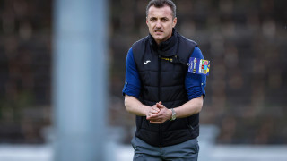 Новият старши треньор на Ботев Пловдив Станислав Генчев сменя схемата