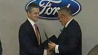 Шефът на Ford оглавява Microsoft?