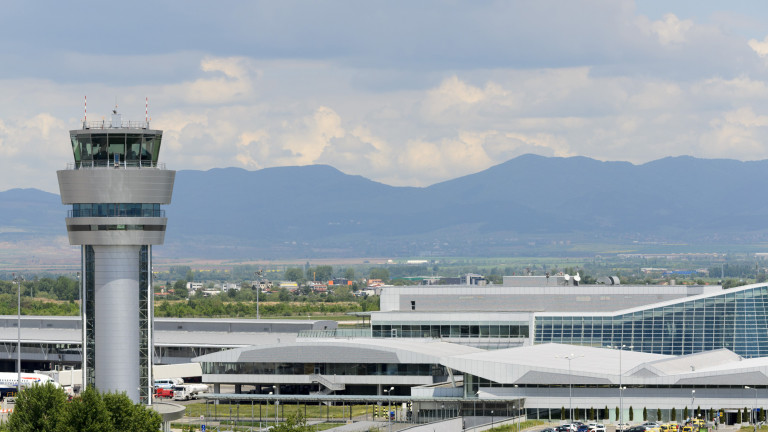 Операторът на летището в Мюнхен печели концесията на летище "София"