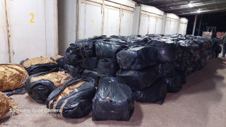 Иззеха 300 кг тютюн от склад в старозагорско село