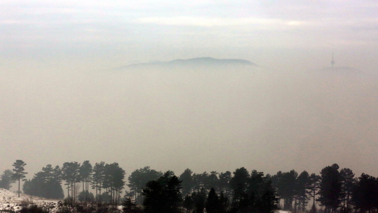 Облачно и мъгливо във вторник