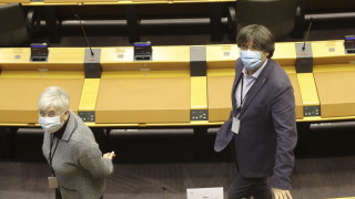 Европейският парламент гласува за отнемане на имунитета от съдебно преследване