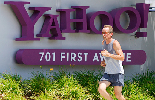 Yahoo превзема пазара на мобилни устройства