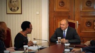 Семейството е най-добрата среда за децата, убеден Радев